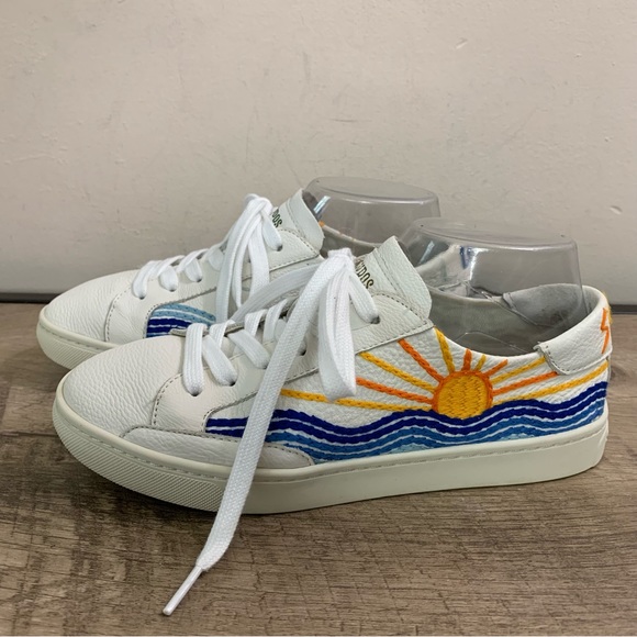 Women's SOLUDOS White Leather SUNRISE SUNSET Embroidered SNEAKERS Athletic SHOES - Picture 3 of 6